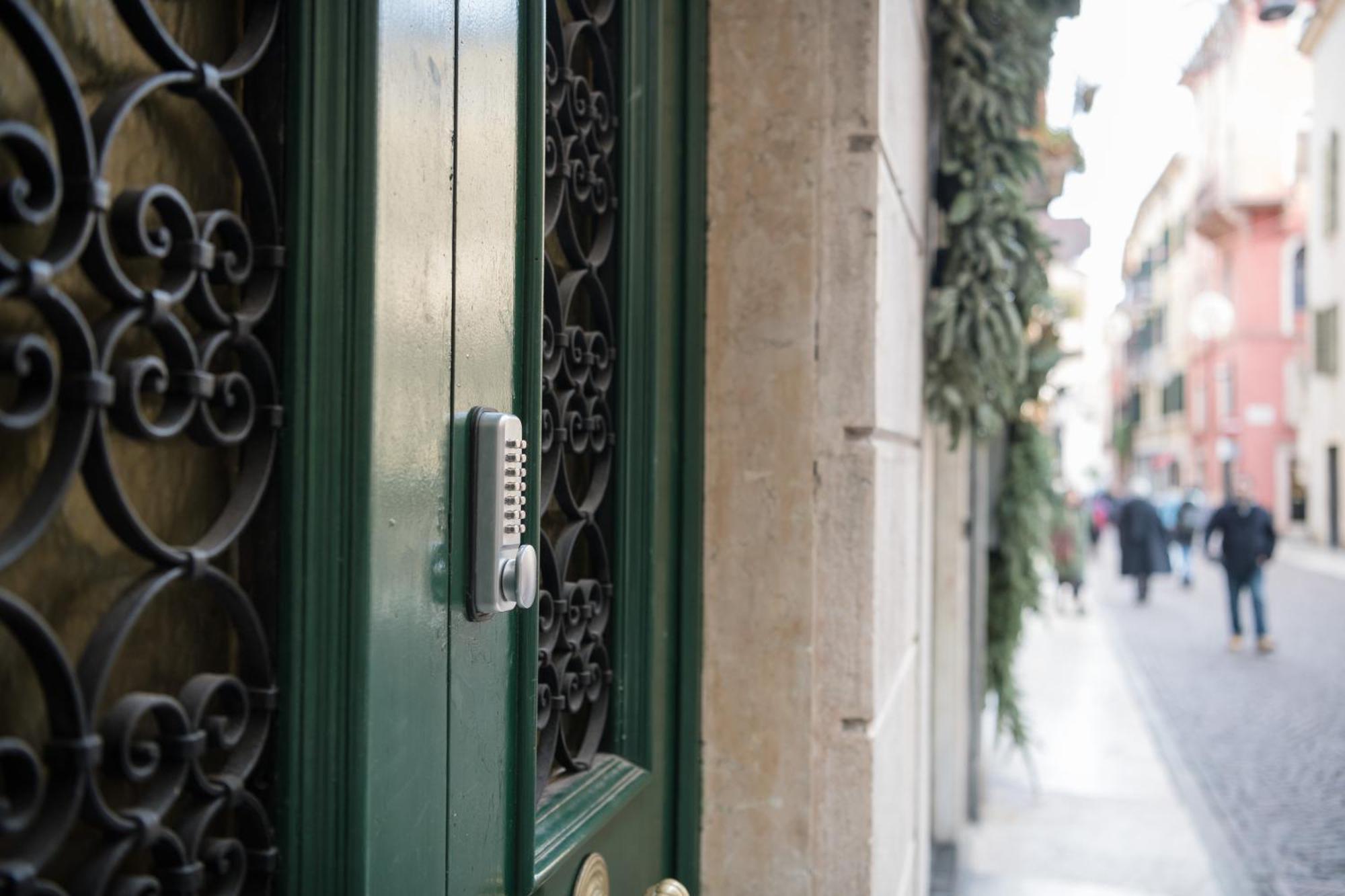 Verona Boutique House Exterior foto